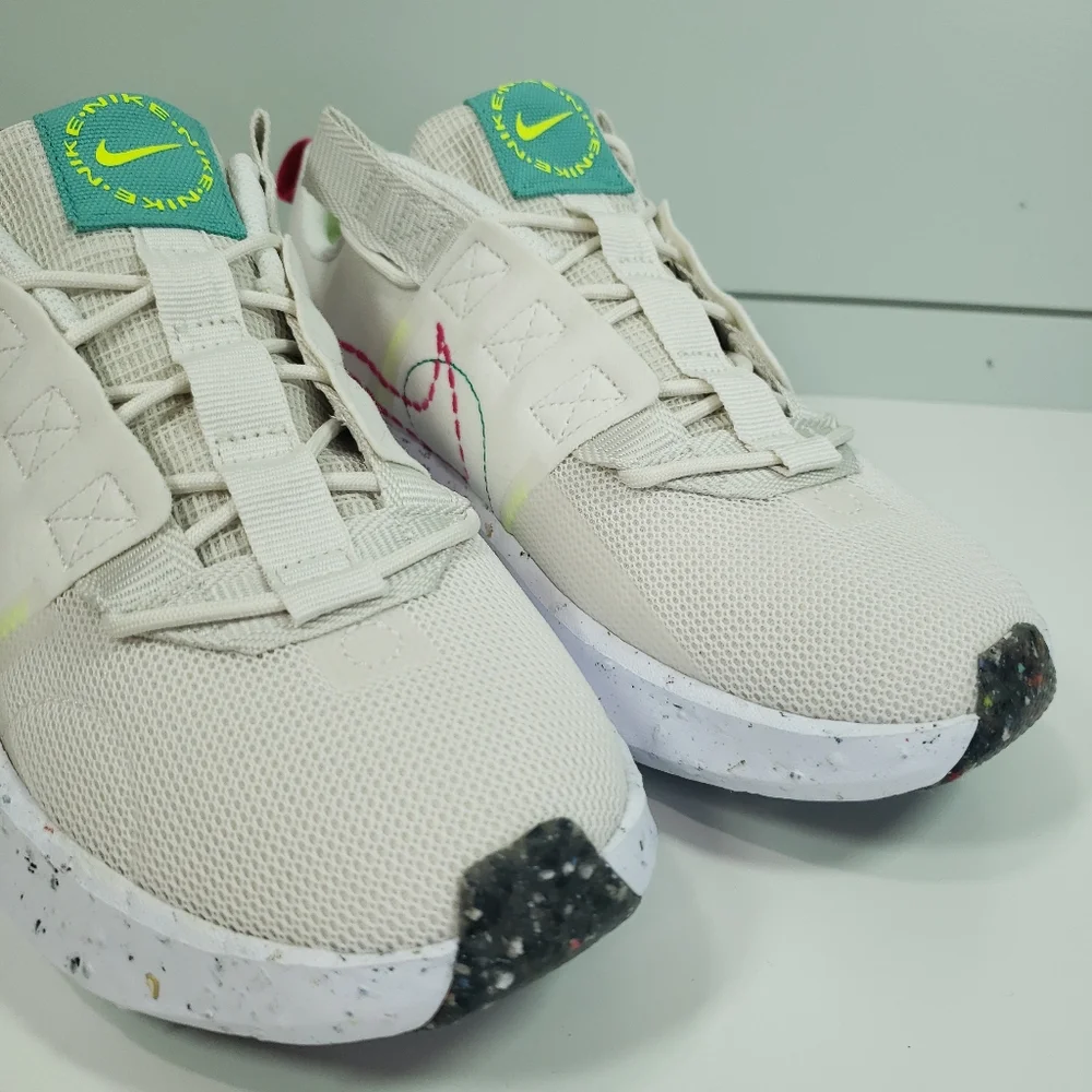 Nike Crater Impact Phantom Malachite Running Training Sneakers size Women's 6.5
